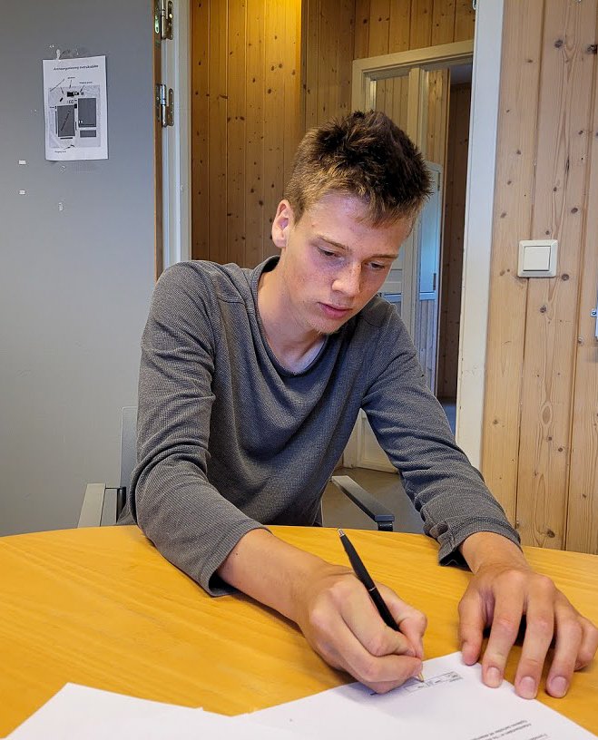 Jakob under signering