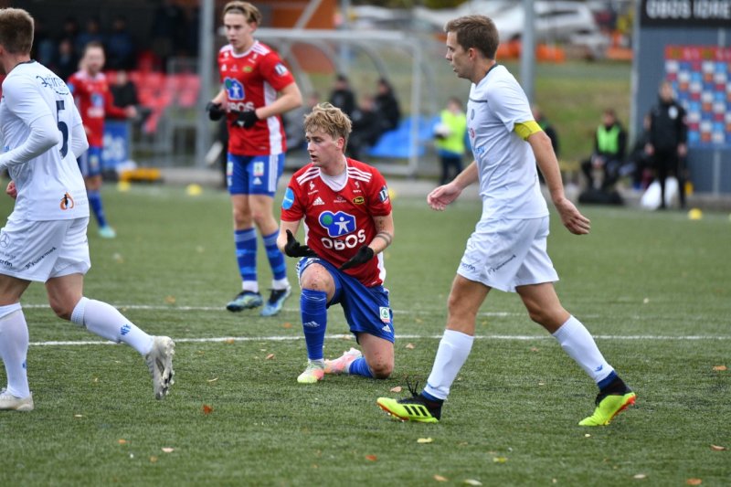 Ulrich Ness var delaktig i mye av vårt offensive spill. Foto: Anders Vindegg