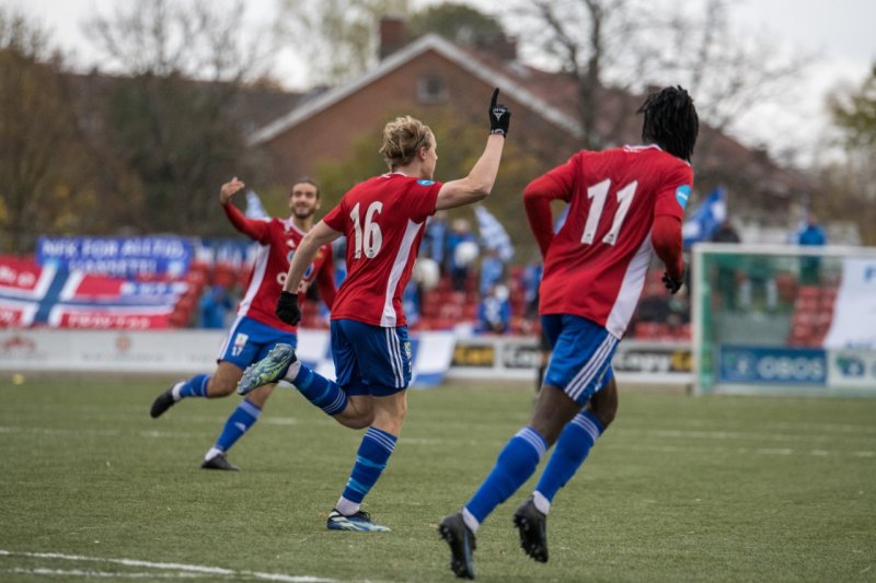 Abel Stensrud kunne feire sin 15. scoring for sesongen da han satte 1-1. Foto: Anders Vindegg