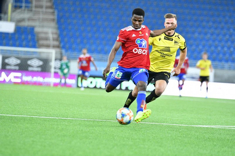 Ismaheel med kjempesjansen sekunder før slutt!